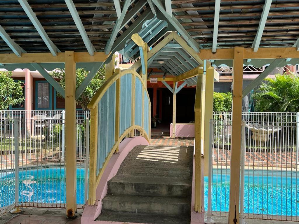 Residence Canouan 4312 Sainte-Anne Buitenkant foto